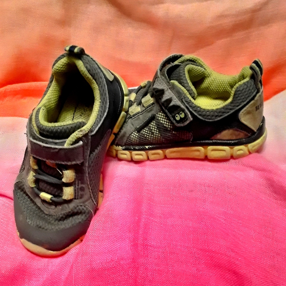 Baby shoes! Little boys sneakers